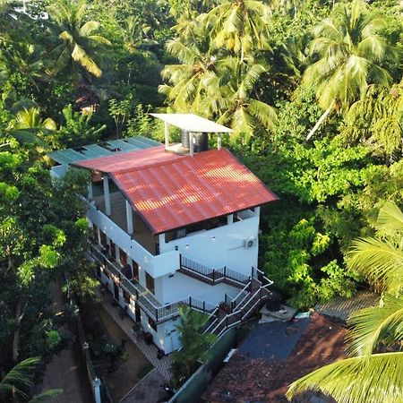 Rainbow Guest House Хиккадува Экстерьер фото