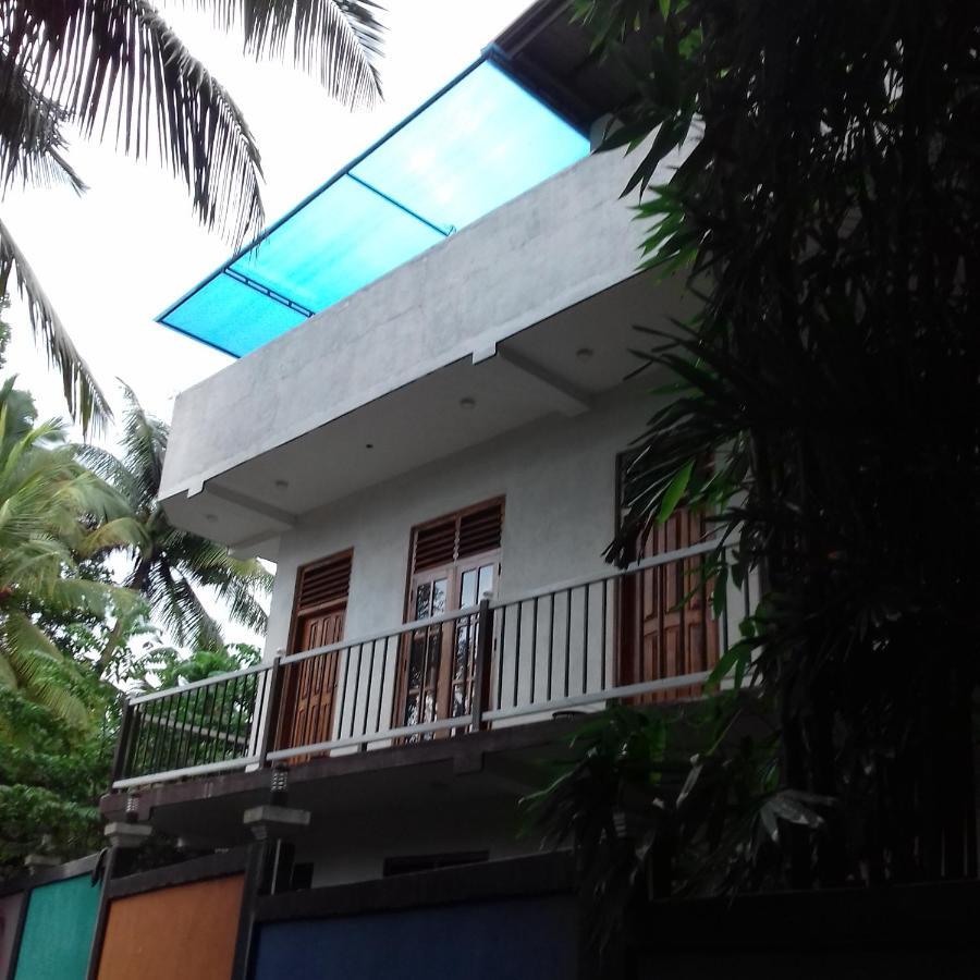 Rainbow Guest House Хиккадува Экстерьер фото